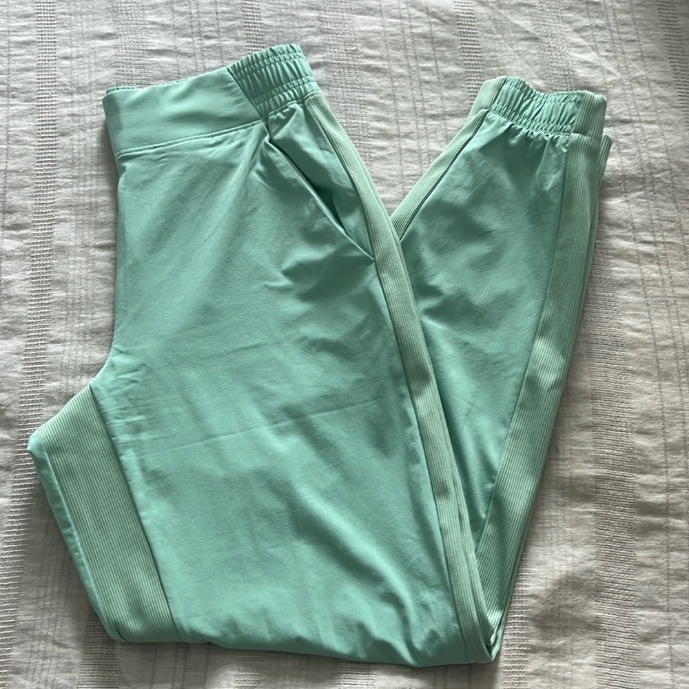 Athleta Brooklyn Jogger